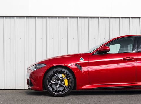 Alfa Romeo Giulia Quadrifoglio 33