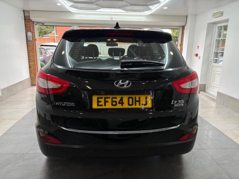Hyundai ix35 1.7 CRDi SE Euro 5 (s/s) 5dr (Nav) 9
