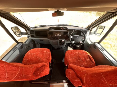 Ford Transit DETHLEFFS FORTERO A 6915 6 BERTH MOTORHOME 19