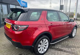 Land Rover Discovery Sport 2.2 SD4 HSE LUXURY AUTOMATIC 8