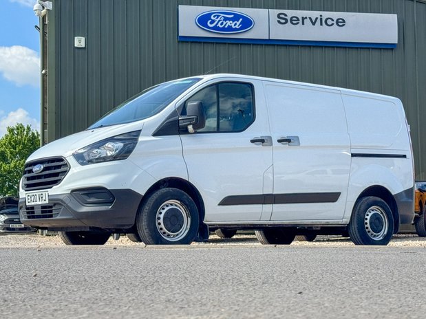 Ford Transit Custom SWB L1H1 Low Roof Leader 300 Sensors EURO 6 1