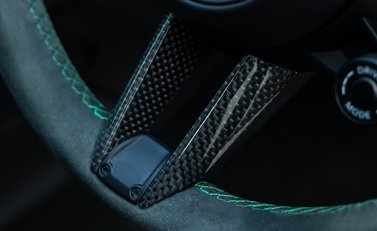 Porsche Macan GTS 14