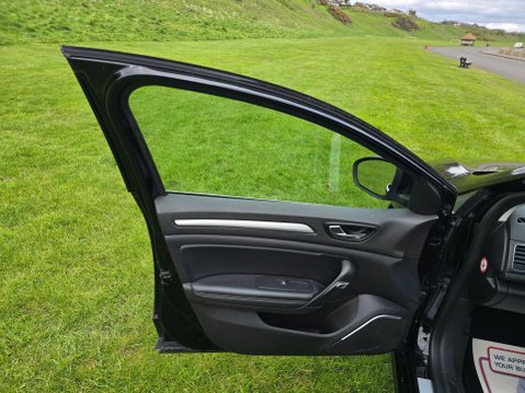 Renault Megane 1.6 dCi Dynamique Nav Euro 6 (s/s) 5dr 28