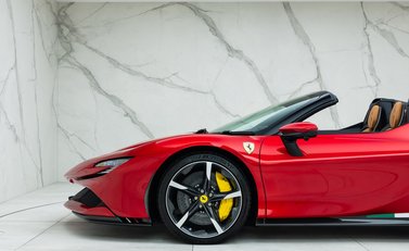 Ferrari SF90 Spider 45