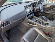 Jaguar F-Pace 2.0 F-PACE R-Sport AWD D Auto 4WD 5dr 4