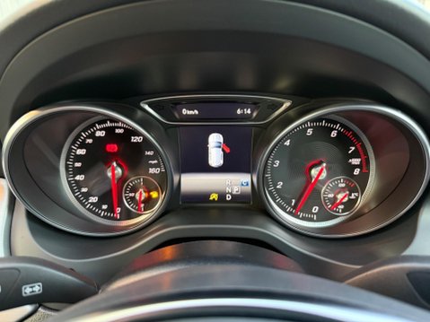 Mercedes-Benz GLA 1.6 GLA200 AMG Line Edition SUV 5dr Petrol 7G-DCT Euro 6 (s/s) (156 ps) 51