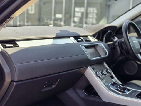 2017 Land Rover Range Rover Evoque thumbnail 13