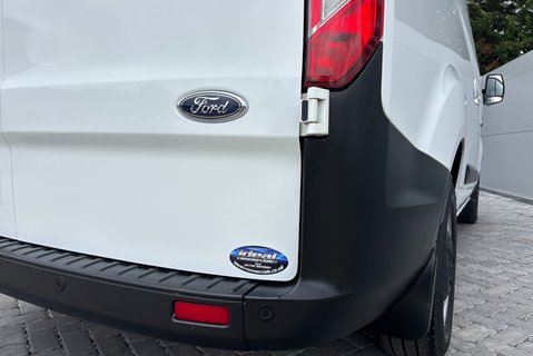 Ford Transit Custom 320 L2 Leader Panel Van - Air Con / Sat Nav 23