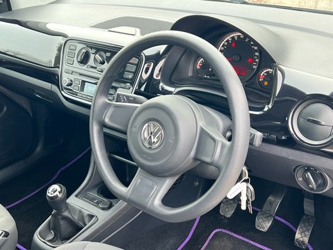 Volkswagen Up MOVE UP BLUEMOTION TECHNOLOGY 31