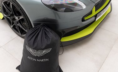Aston Martin Vantage GT8 34