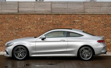 Mercedes-Benz C Class C63 Coupe 2