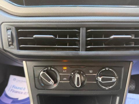 Volkswagen Polo 1.0 EVO SE Euro 6 (s/s) 5dr 25