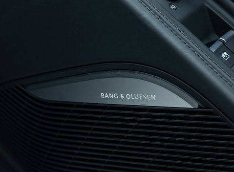 Audi R8 V10 PERFORMANCE CARBON BLACK 23