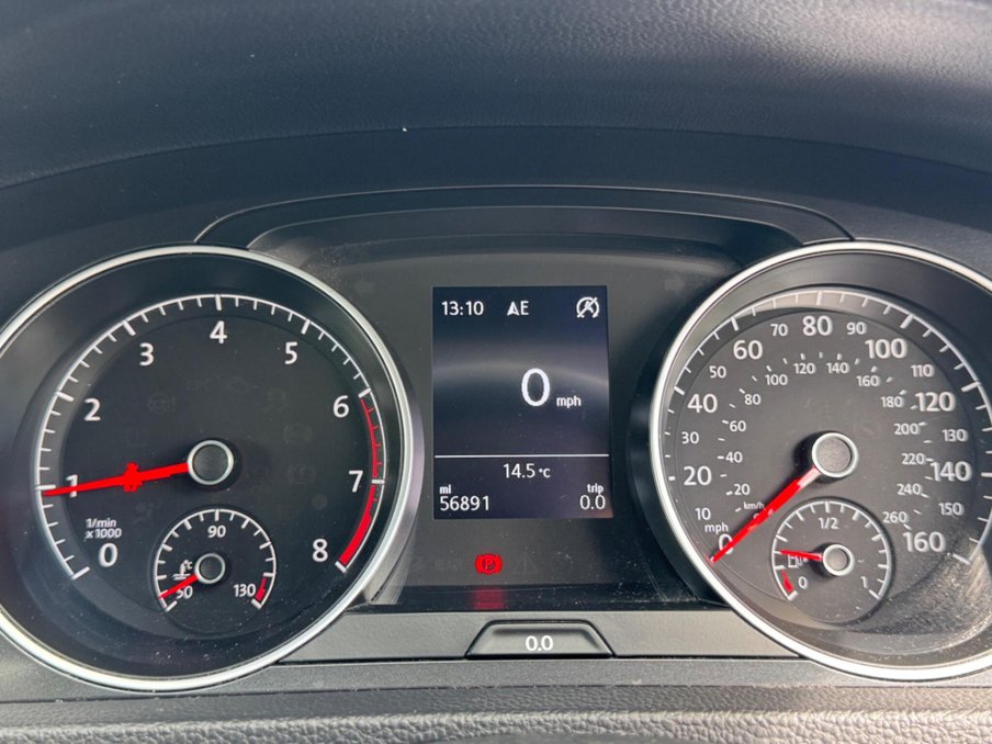 2019 Volkswagen Golf — image 38