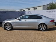 Jaguar XF PORTFOLIO 4
