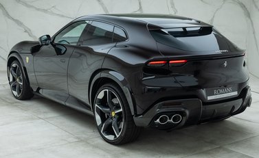 Ferrari Purosangue 13