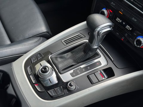 Audi Q5 TDI QUATTRO S LINE PLUS 20