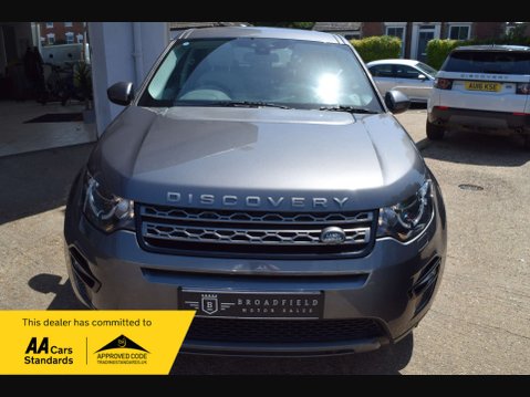 Land Rover Discovery Sport 2.0 Discovery Sport SE Tech TD4 Auto 4WD 5dr 8