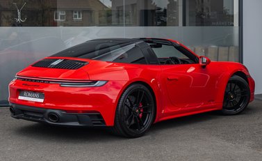 Porsche 911 Targa 4 GTS (992) 4