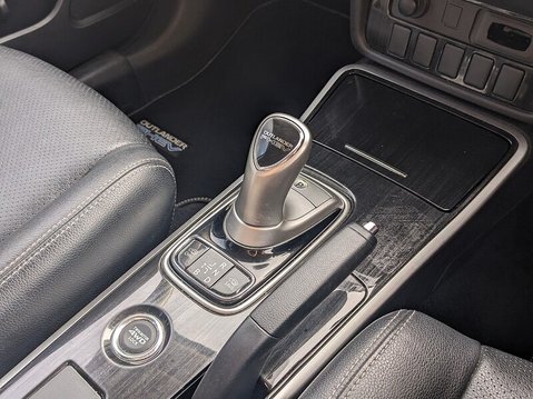Mitsubishi Outlander h Kotu 28