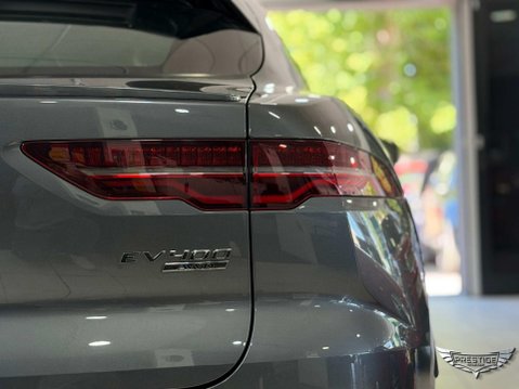 Jaguar I-Pace 400 90kWh SE Auto 4WD 5dr 8