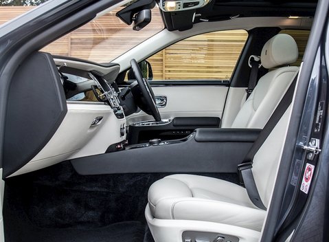 Rolls-Royce Ghost 18