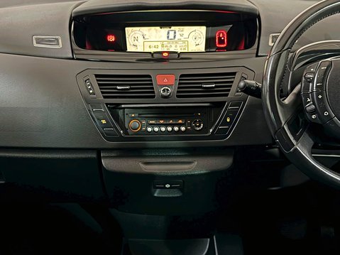 Citroen C4 Grand Picasso PLATINUM E-HDI 1.6 EGS6 7 SEATER 15