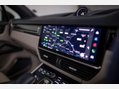 Porsche Cayenne 3.0 V6 E-Hybrid 17.9kWh Platinum Edition TiptronicS 4WD Euro 6 (s/s) 5dr (3 27