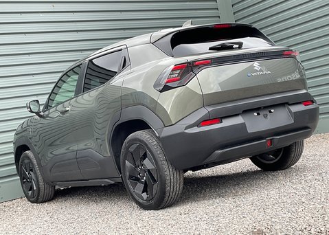 Suzuki eVitara Motion 2WD 61kWh 7