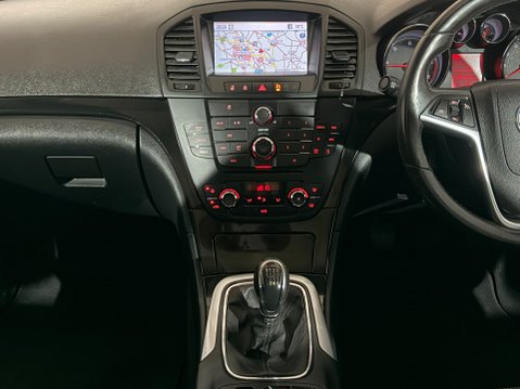Vauxhall Insignia SE NAV CDTI 15