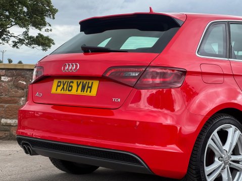 Audi A3 2.0 TDI S line Sportback S Tronic Euro 6 (s/s) 5dr (Nav) 5