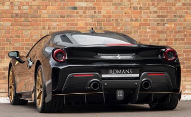 Ferrari 488 Pista 3