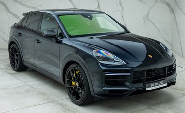Porsche Cayenne Turbo GT 8