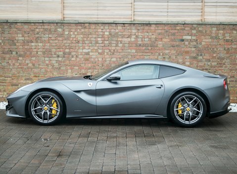 Ferrari F12 Berlinetta 6