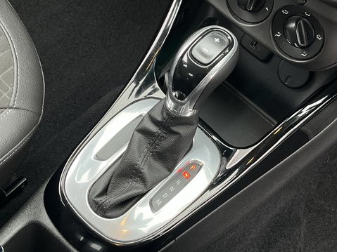 Vauxhall Corsa 1.4 SE 5dr Auto 25