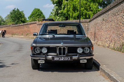 BMW E3 3.3L 5