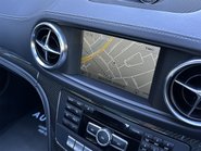 Mercedes-Benz SL Series SL63 AMG 77