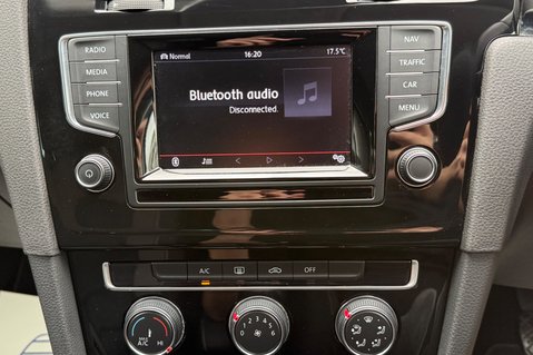 Volkswagen Golf GT TDI BMT - £20 ROAD TAX - 2 OWNERS - 11 SERVICES -SAT NAV 28
