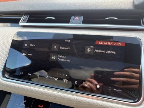 Land Rover Range Rover Velar 2.0 P250 R-Dynamic SE SUV 5dr Petrol Auto 4WD Euro 6 (s/s) (250 ps) 56