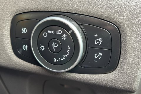 Ford Transit Custom 320 L1 Sport 185 ps DCIV Automatic 34