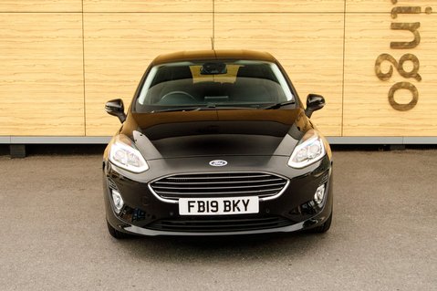 Ford Fiesta TITANIUM X 5