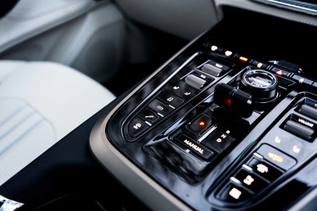 Aston Martin DBX 707 V8. VAT Q. Q PAINTWORK. 40K IN OPTIONS. DUOTONE INTERIOR. H & C SEATS. 23