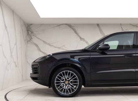 Porsche Cayenne V6 TIPTRONIC 26