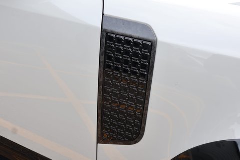 Land Rover Defender 110 D250 HARD TOP  EXPLORE EDITION styled by Seeker with rear seats  14