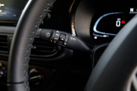 Hyundai i10 ADVANCE 12