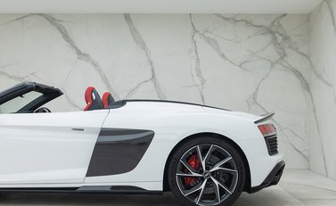 Audi R8 Spyder V10 Performance Quattro Edition 30