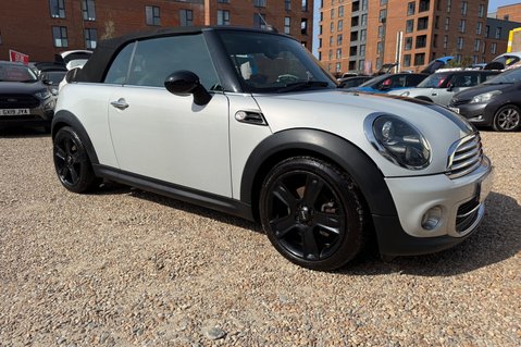 Mini Convertible COOPER SOHO.. CONVERTIBLE.. 11 SERVICES.. FULL LEATHER..A/C..CRUISE CONTROL 39
