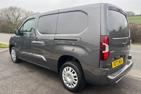 Vauxhall Combo L2H1 2300 100ps Pro Panel Van - Sat Nav / Rear Camera 6