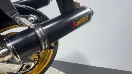 Aprilia SL1000 Falco 2004 ONLY 22K RUNS AND RIDES GREAT NEW MOT 1000CC V TWIN TOURER BIKE 26