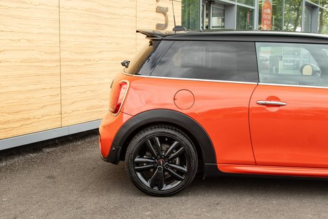 Mini Cooper Hatchback 1.5 Cooper Sport II 3dr 7